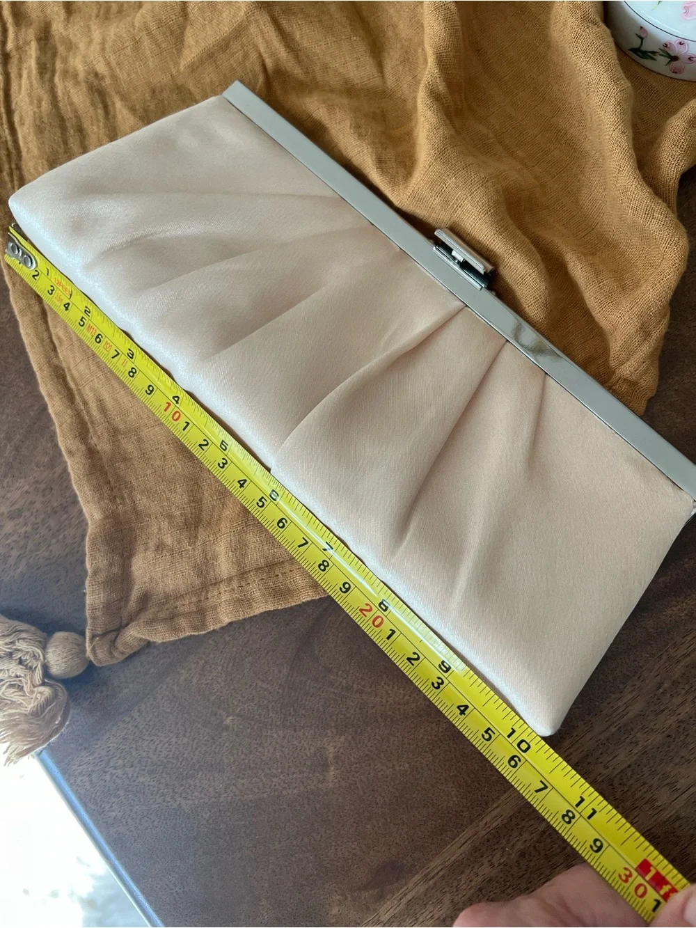 Gunne Sax by Jessica Mc Clintock Elegant Cream satin Pleated Clutch